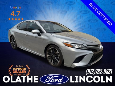 Used 2018 Toyota Camry XSE image 2