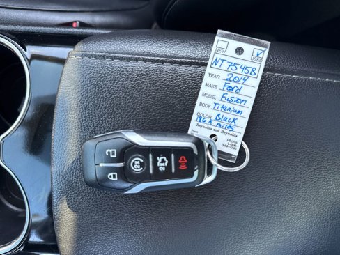 Used 2014 Ford Fusion Titanium image 33