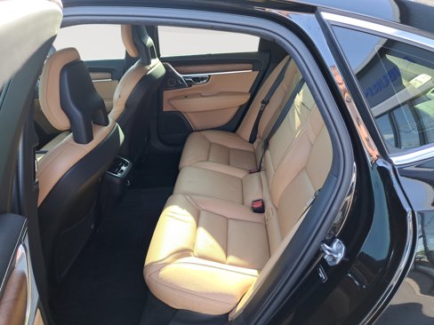 Used 2017 Volvo S90 T6 Inscription w/ Vision Package image 14