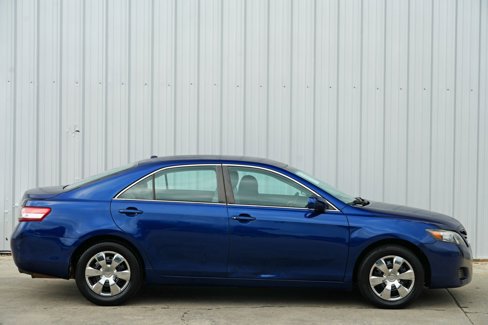 Used 2010 Toyota Camry image 44