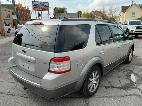 Used 2008 Ford Taurus X SEL image 3