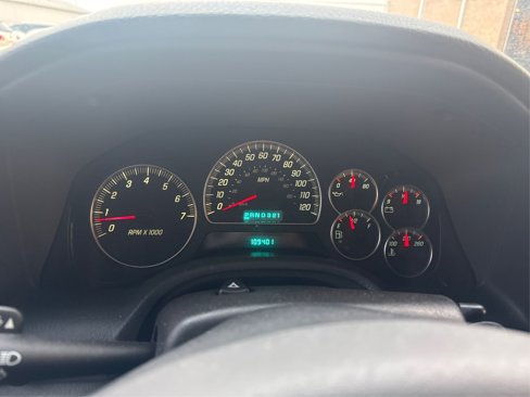 Used 2004 GMC Envoy SLE image 18