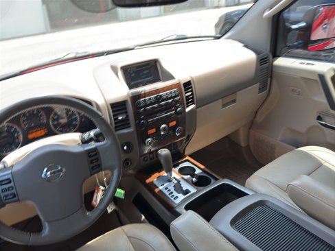 Used 2009 Nissan Titan LE w/ LE Max Utility Pkg image 21