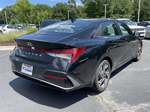 Certified 2025 Hyundai Elantra SEL image 7