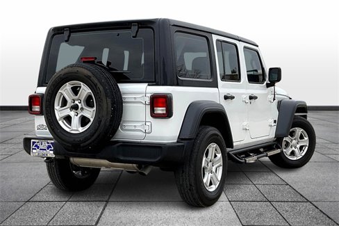 Used 2023 Jeep Wrangler Sport image 13