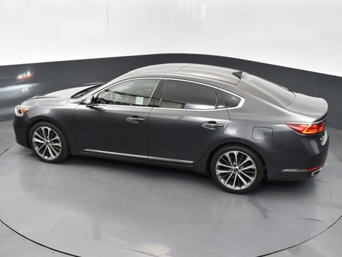 Used 2018 Kia Cadenza Technology image 47