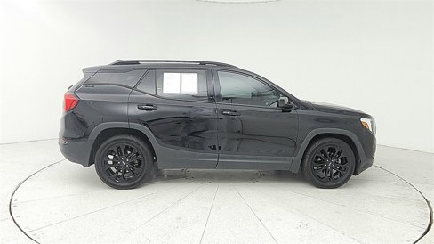 Used 2020 GMC Terrain SLE w/ Driver Convenience Package image 7