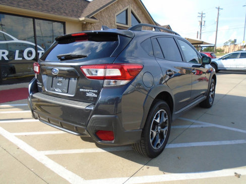 Used 2018 Subaru Crosstrek 2.0i Premium w/ Moonroof Package image 8