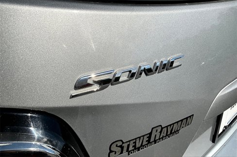 Certified 2020 Chevrolet Sonic LT image 23