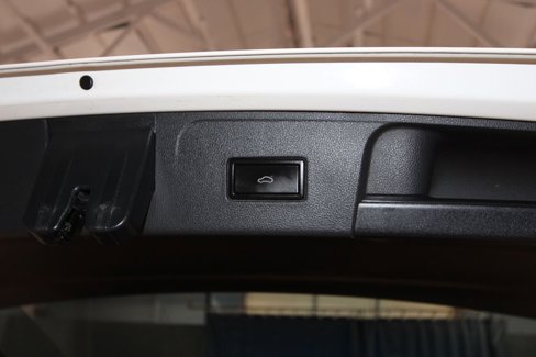 Used 2019 Volkswagen Atlas SEL image 43