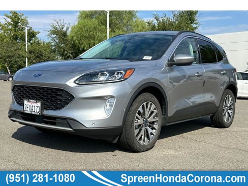 Used 2021 Ford Escape Titanium image 1