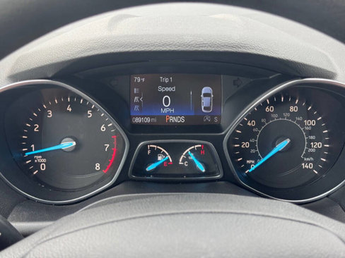 Used 2018 Ford Escape SE image 15