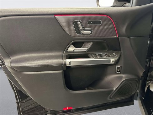 Certified 2021 Mercedes-Benz GLB 250 4MATIC image 14