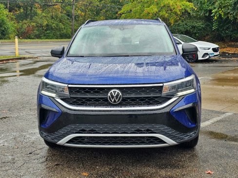 Used 2023 Volkswagen Taos S image 4