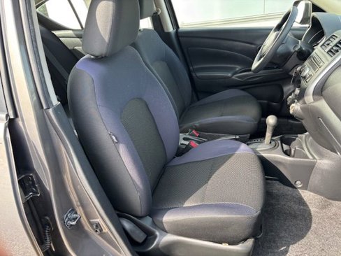 Used 2012 Nissan Versa SV w/ Convenience Pkg image 15