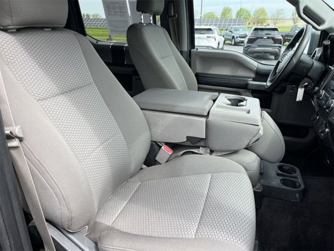 Used 2017 Ford F150 XLT image 23