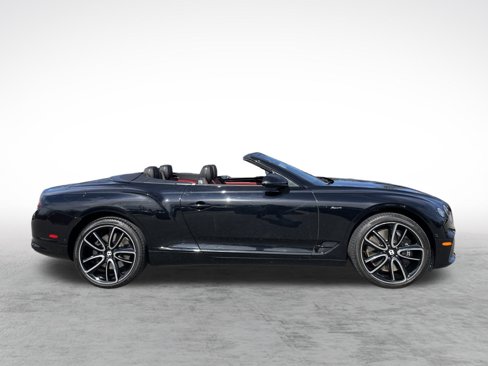 Used 2023 Bentley Continental GT Azure image 4