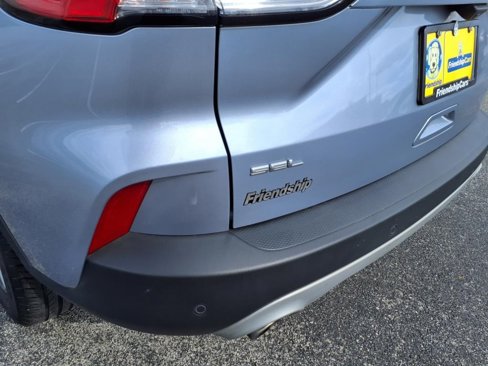 Used 2022 Ford Escape SEL w/ Technology Package image 5