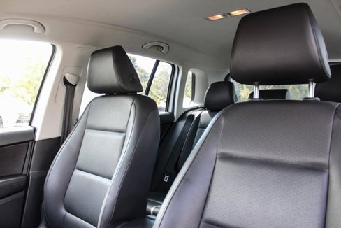 Used 2017 Volkswagen Tiguan S image 14