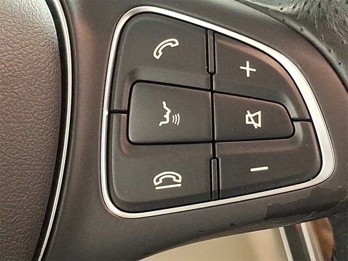 Used 2016 Mercedes-Benz C 300 4MATIC Sedan image 24