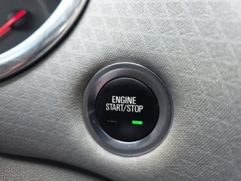 Used 2020 Chevrolet Malibu LT image 23
