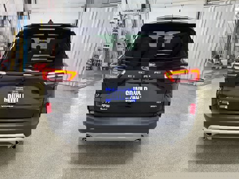 Certified 2024 Ford Escape Active image 25