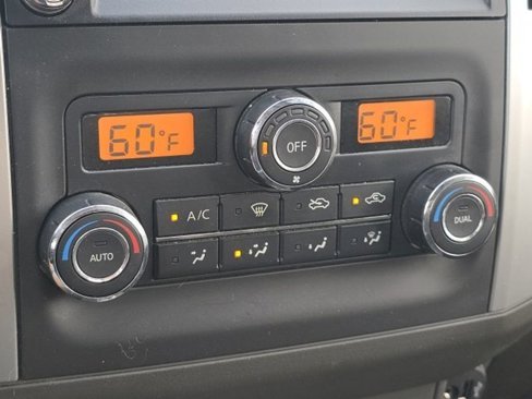 Used 2021 Nissan Frontier SV image 21