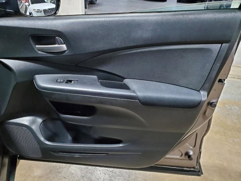Used 2014 Honda CR-V LX image 16