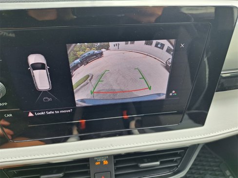New 2025 Volkswagen Taos S image 15
