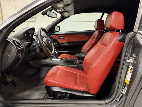 Used 2013 BMW 135i Convertible image 13