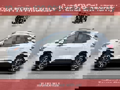 Used 2022 Ford Escape SEL w/ Technology Package image 1