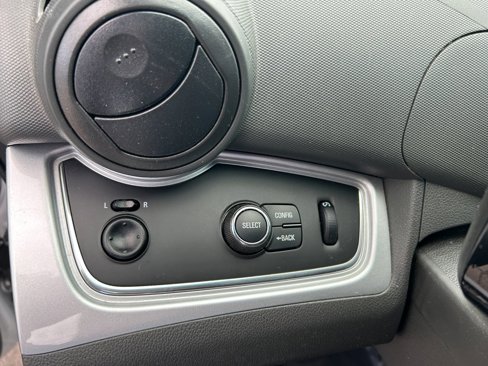 Used 2015 Chevrolet Spark LT image 12