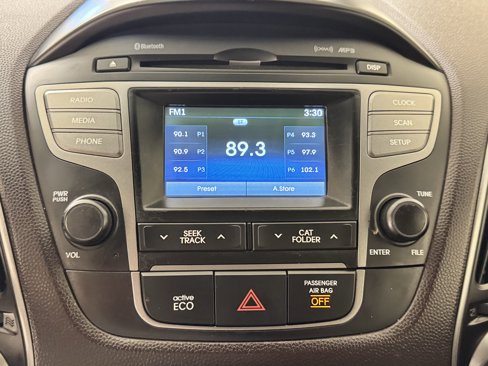 Used 2015 Hyundai Tucson SE image 11