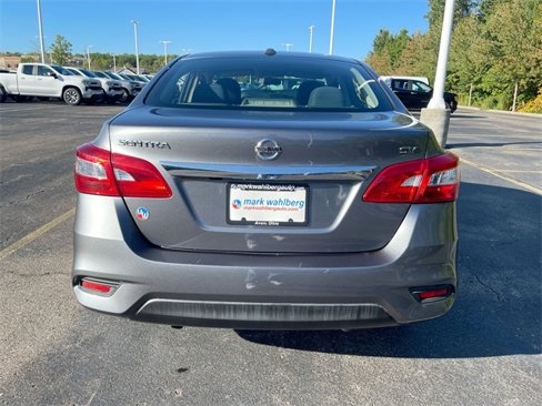 Used 2019 Nissan Sentra SV image 29