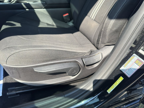 Used 2022 Hyundai Elantra SEL w/ Convenience Package image 21