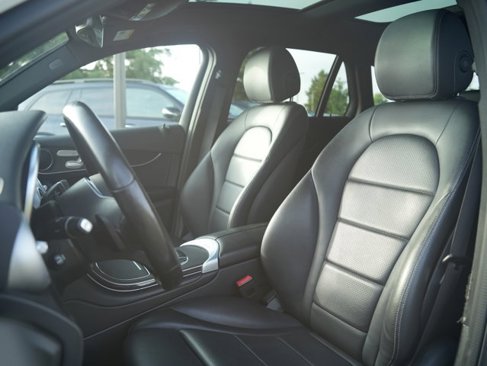 Certified 2022 Mercedes-Benz GLC 300 4MATIC image 40
