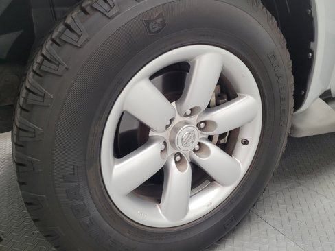 Used 2015 Nissan Armada SV w/ SV Driver Package image 31