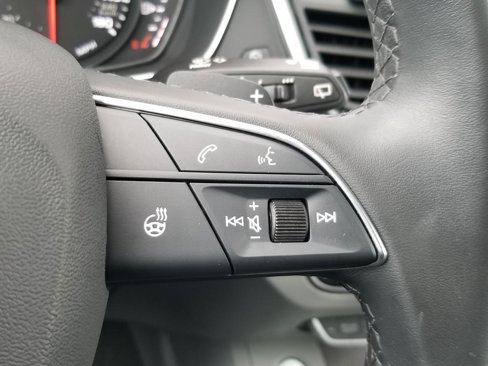 Used 2022 Audi Q5 2.0T Premium w/ Convenience Package image 22