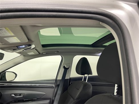 Used 2022 Hyundai Tucson SEL w/ Cargo Package image 10
