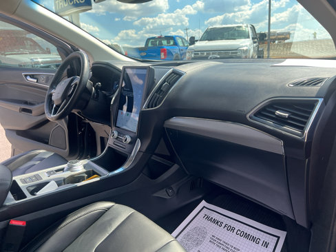 Certified 2022 Ford Edge Titanium image 12