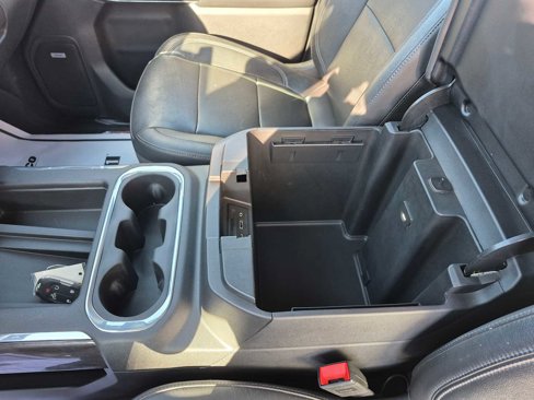 Used 2020 Chevrolet Silverado 1500 LTZ w/ LTZ Premium Package image 18
