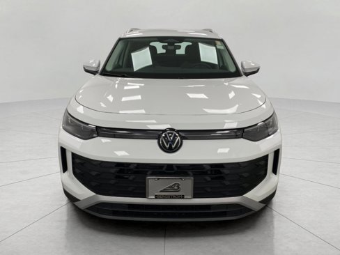 New 2025 Volkswagen Tiguan S image 9