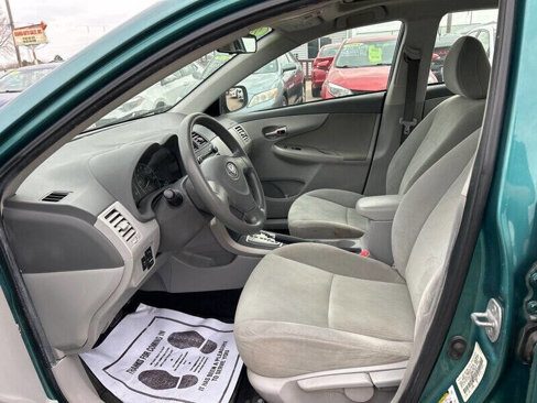Used 2010 Toyota Corolla LE image 11