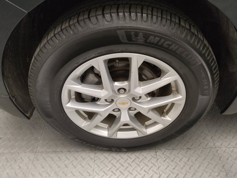 Used 2022 Chevrolet Equinox LT w/ Driver Convenience Package image 31