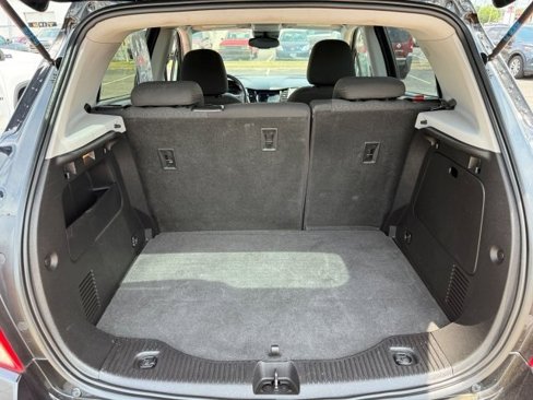 Used 2018 Chevrolet Trax LS image 16