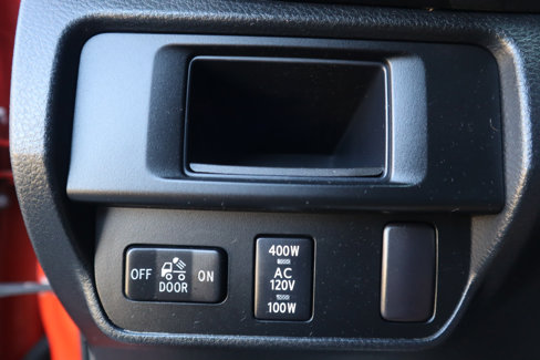 Used 2016 Toyota Tacoma TRD Off-Road image 64