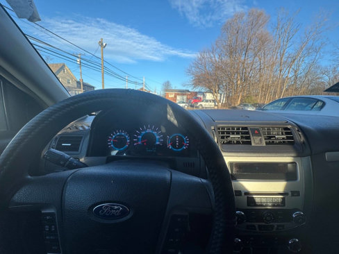 Used 2012 Ford Fusion SE image 22