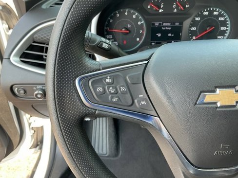 Used 2024 Chevrolet Malibu LT image 19