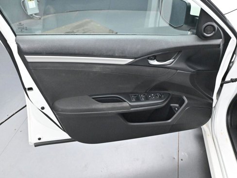 Used 2016 Honda Civic EX-T image 9
