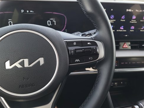 Used 2023 Kia Sportage EX image 10